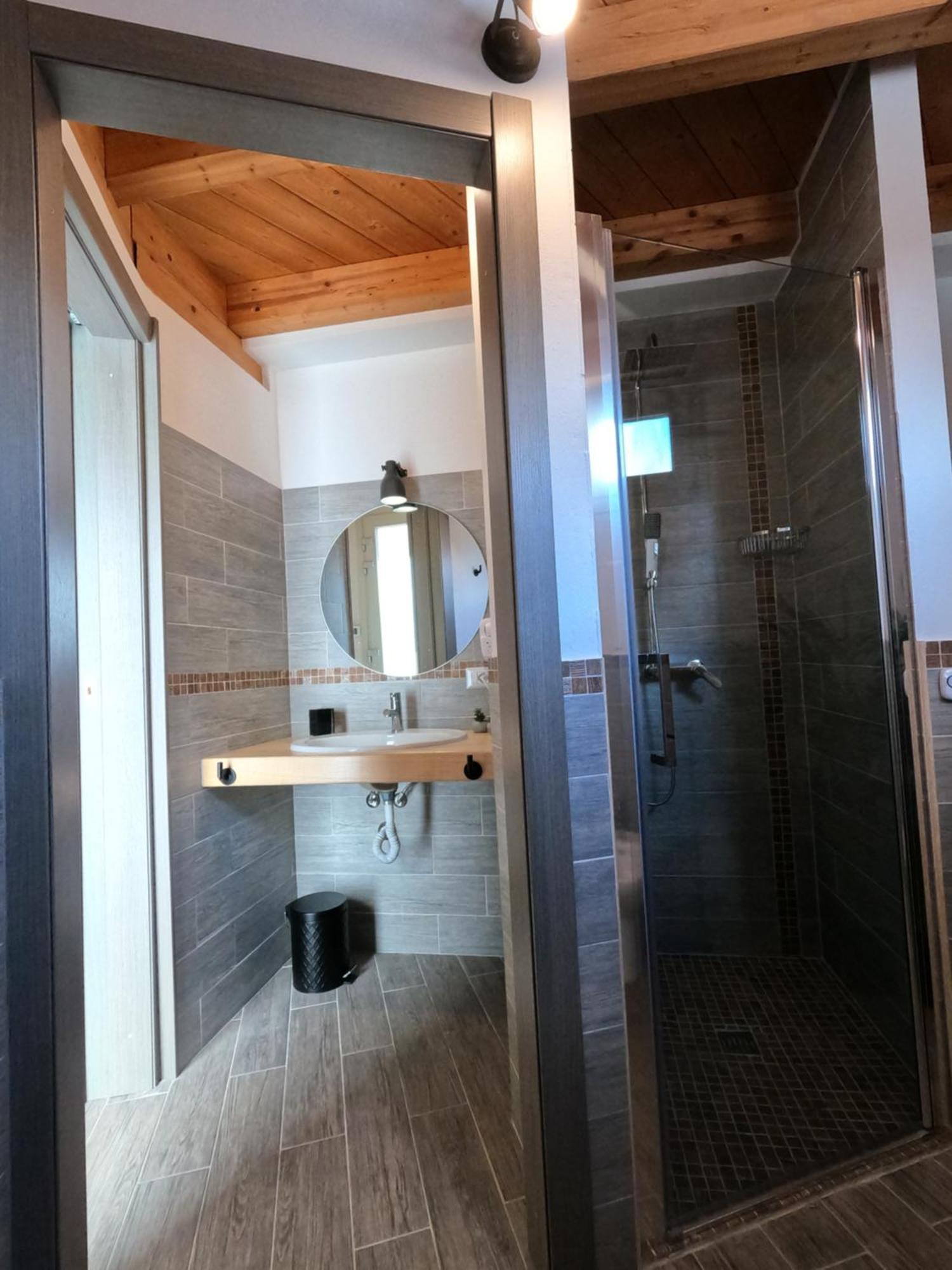 Green Guest House 奥里斯塔诺 外观 照片