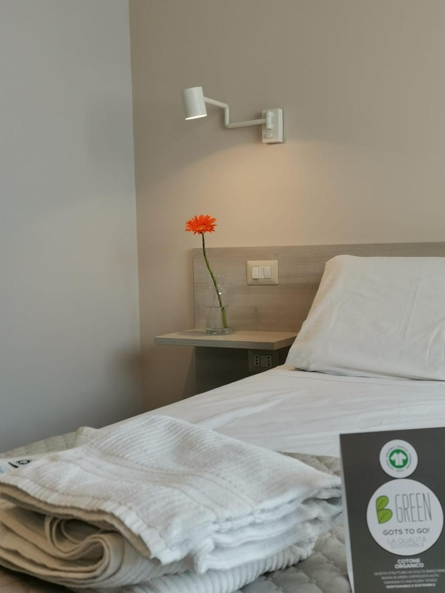 Green Guest House 奥里斯塔诺 外观 照片